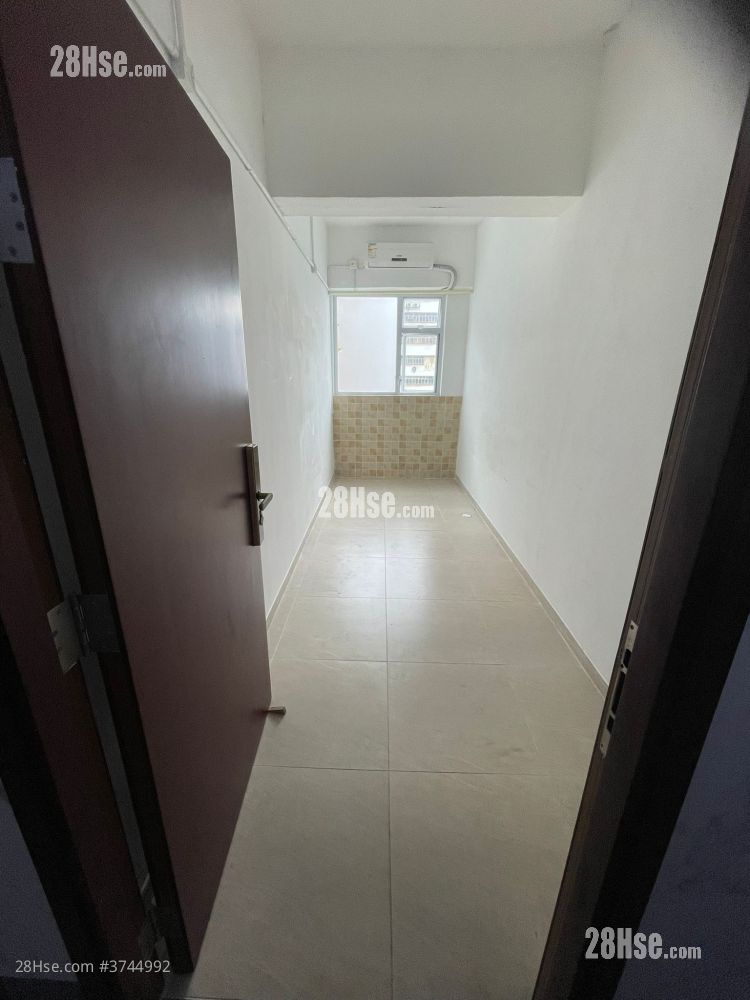 華寳工業大廈 租盤