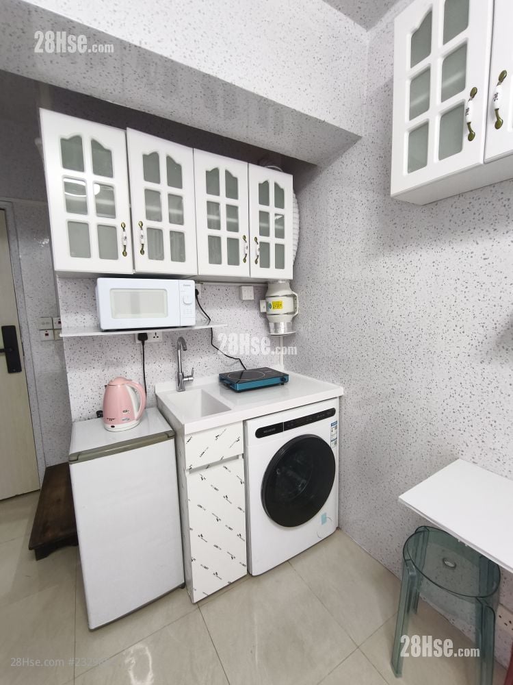 Warner Building Rental 1 Bedroom , 1 Bathroom 160 ft²