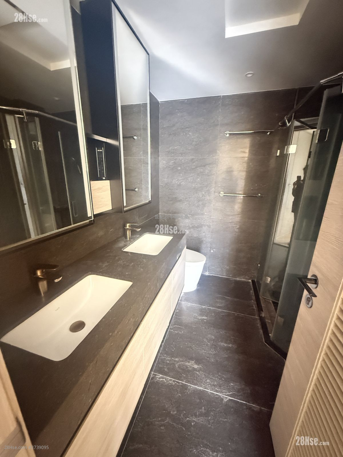 柏蔚山 售盘 3 房 , 2 浴室 1,066 平方尺