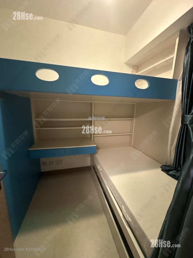 Ocean Pride Sell 2 Bedrooms , 1 Bathroom 496 ft²