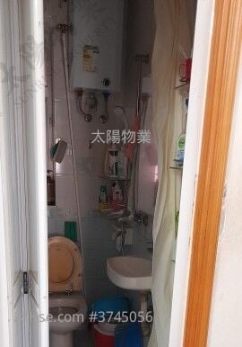 Fok Lin  Building Sell 3 Bedrooms 413 ft²