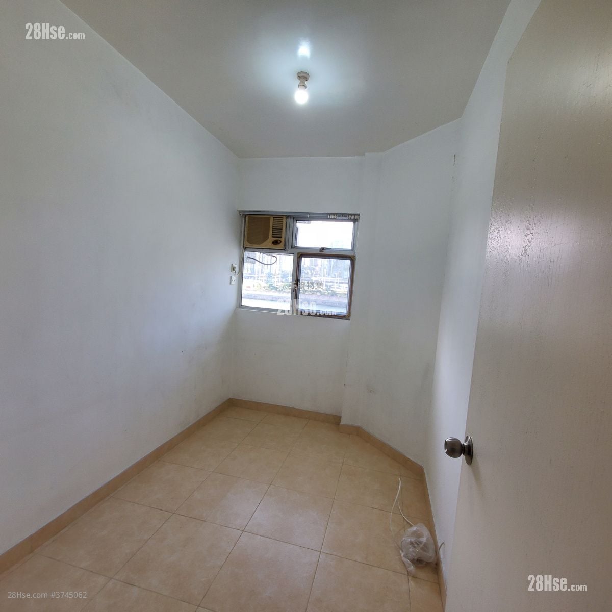 碧濤花園 售盤 3 房 , 2 浴室 732 平方呎