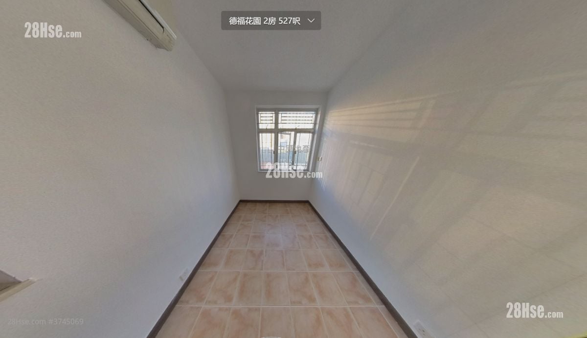 Telford Gardens Sell 2 Bedrooms , 1 Bathroom 527 ft²