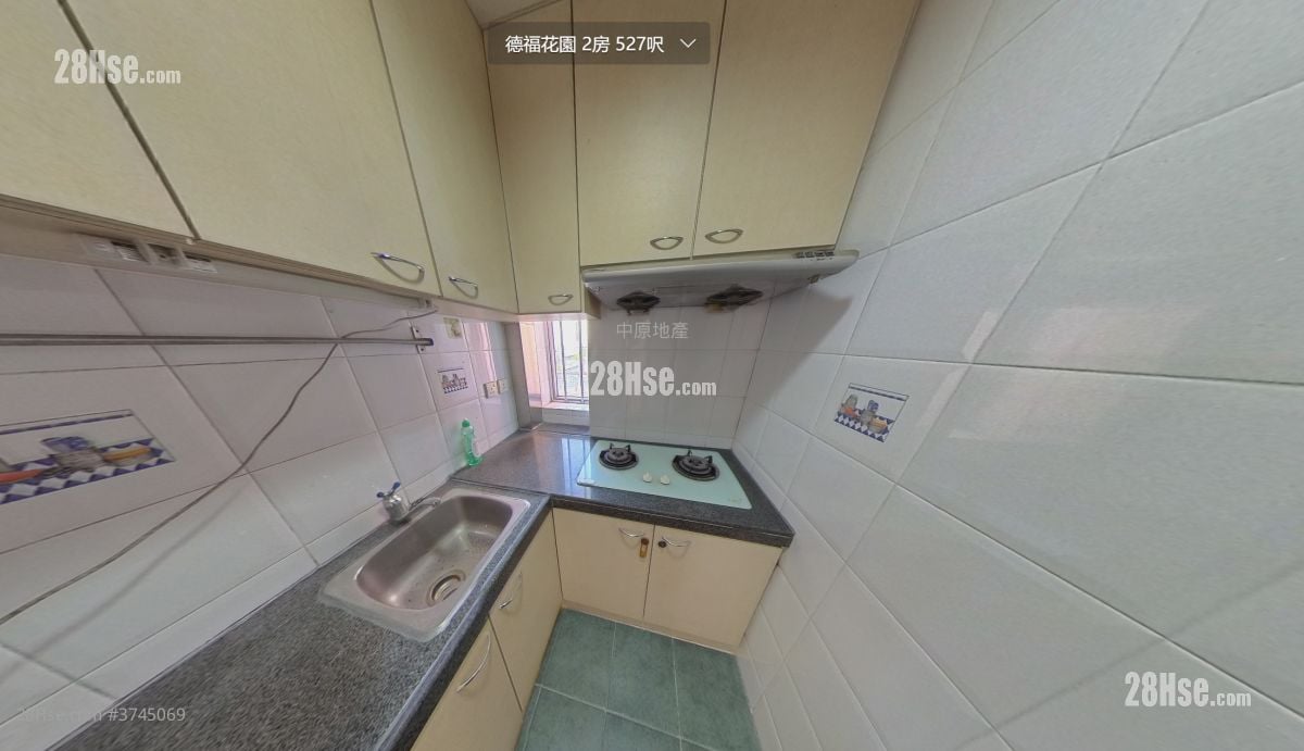 Telford Gardens Sell 2 Bedrooms , 1 Bathroom 527 ft²