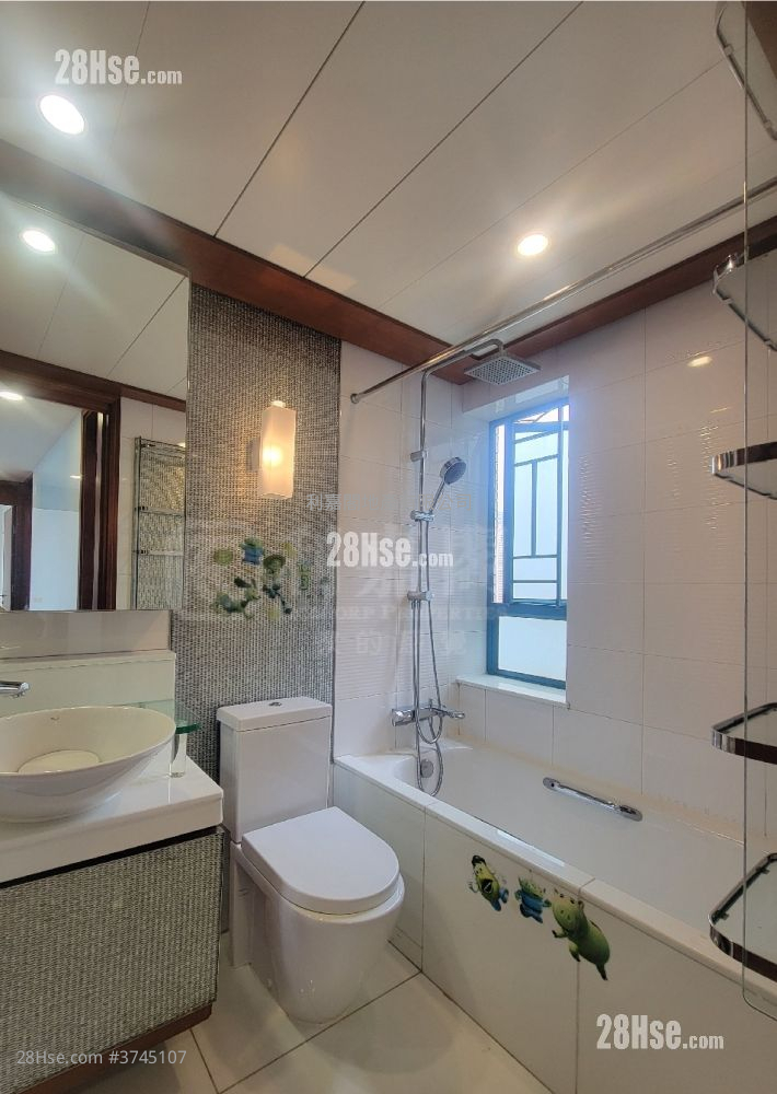 The Long Beach Sell 3 Bedrooms , 3 Bathrooms 790 ft²