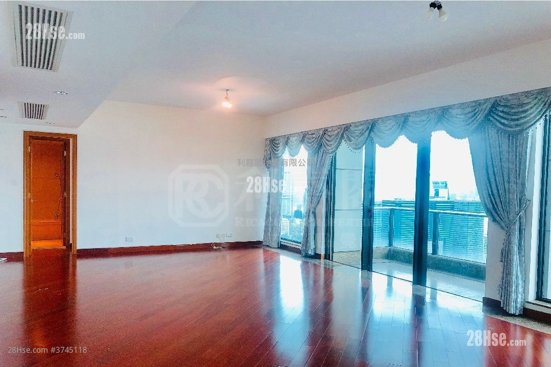 凱旋門 租盤 4 房 , 4 浴室 1,955 平方呎