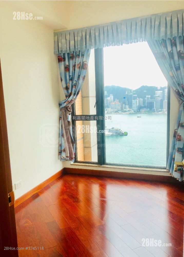 凱旋門 租盤 4 房 , 4 浴室 1,955 平方呎