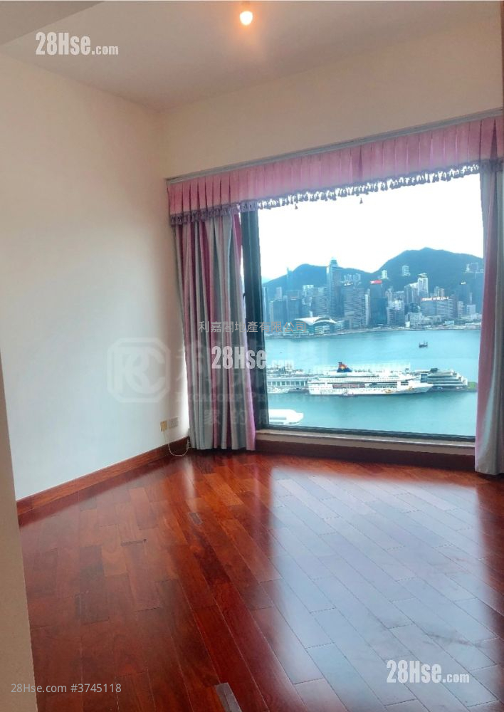 凱旋門 租盤 4 房 , 4 浴室 1,955 平方呎