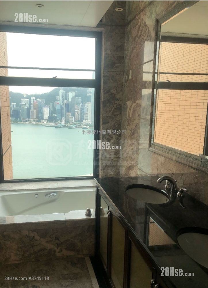 凱旋門 租盤 4 房 , 4 浴室 1,955 平方呎