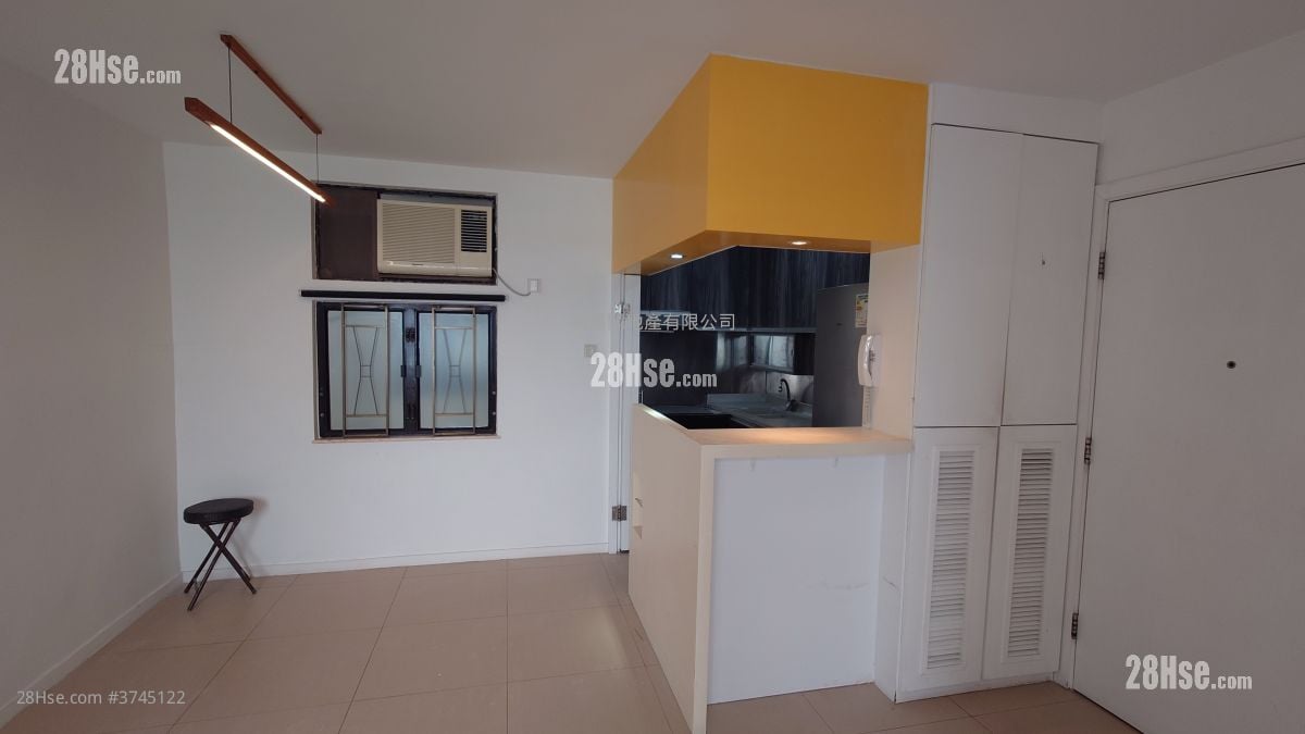 杏花邨 售盘 3 房 643 平方尺