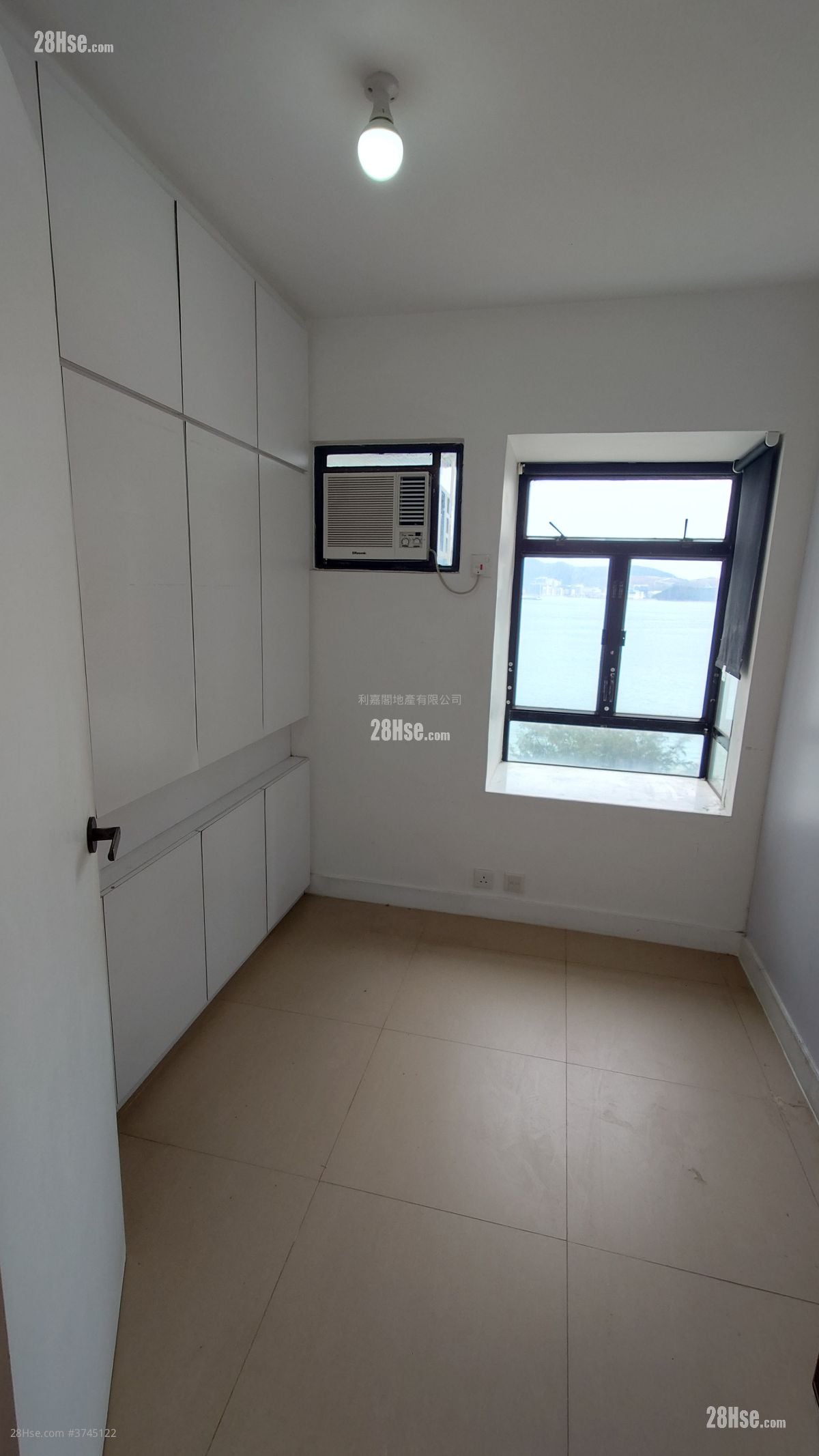 杏花邨 售盘 3 房 643 平方尺