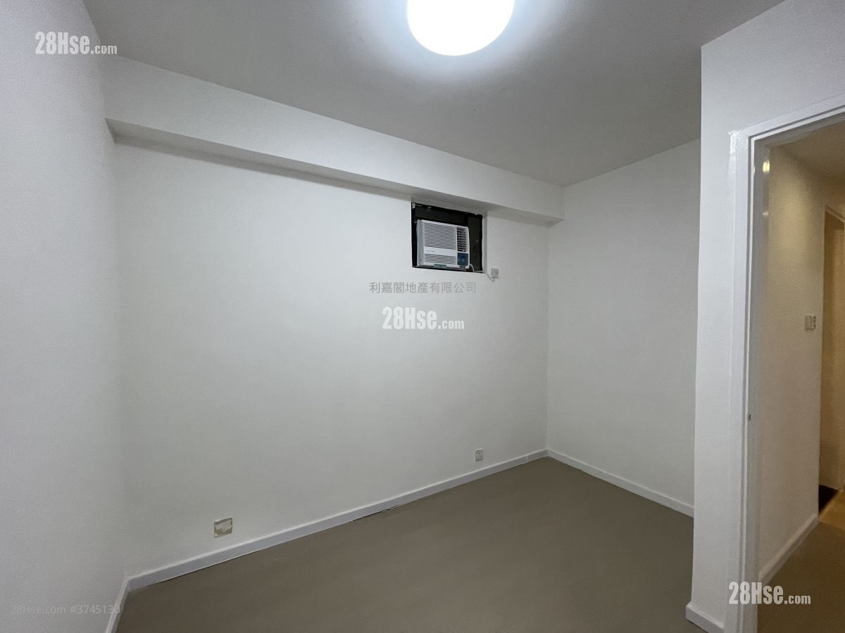 康怡花園 售盤 2 房 , 1 浴室 522 平方呎