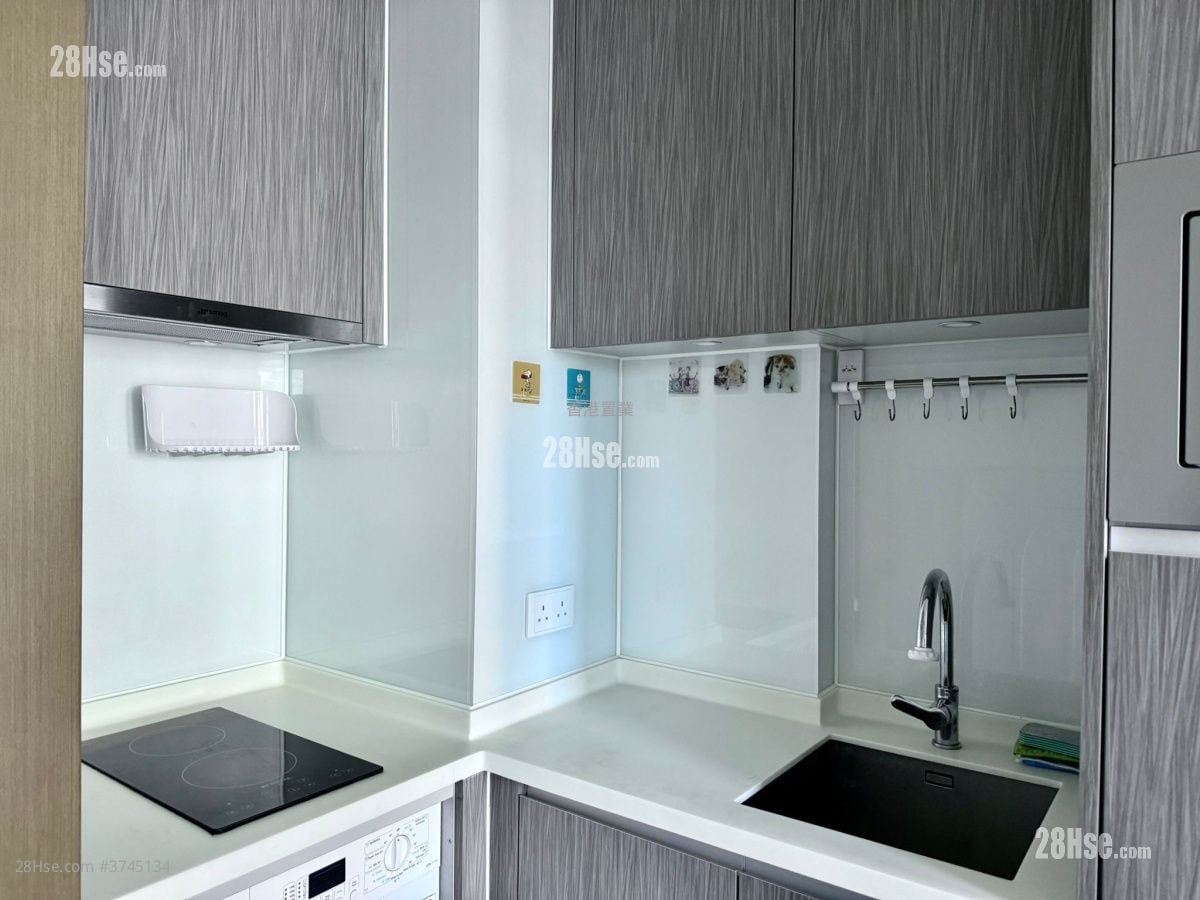 Astoria Crest Sell 1 Bedroom , 1 Bathroom 299 ft²