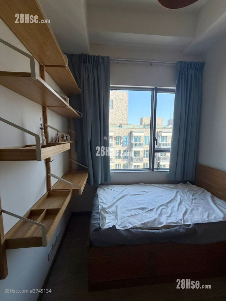 Astoria Crest Sell 1 Bedroom , 1 Bathroom 299 ft²