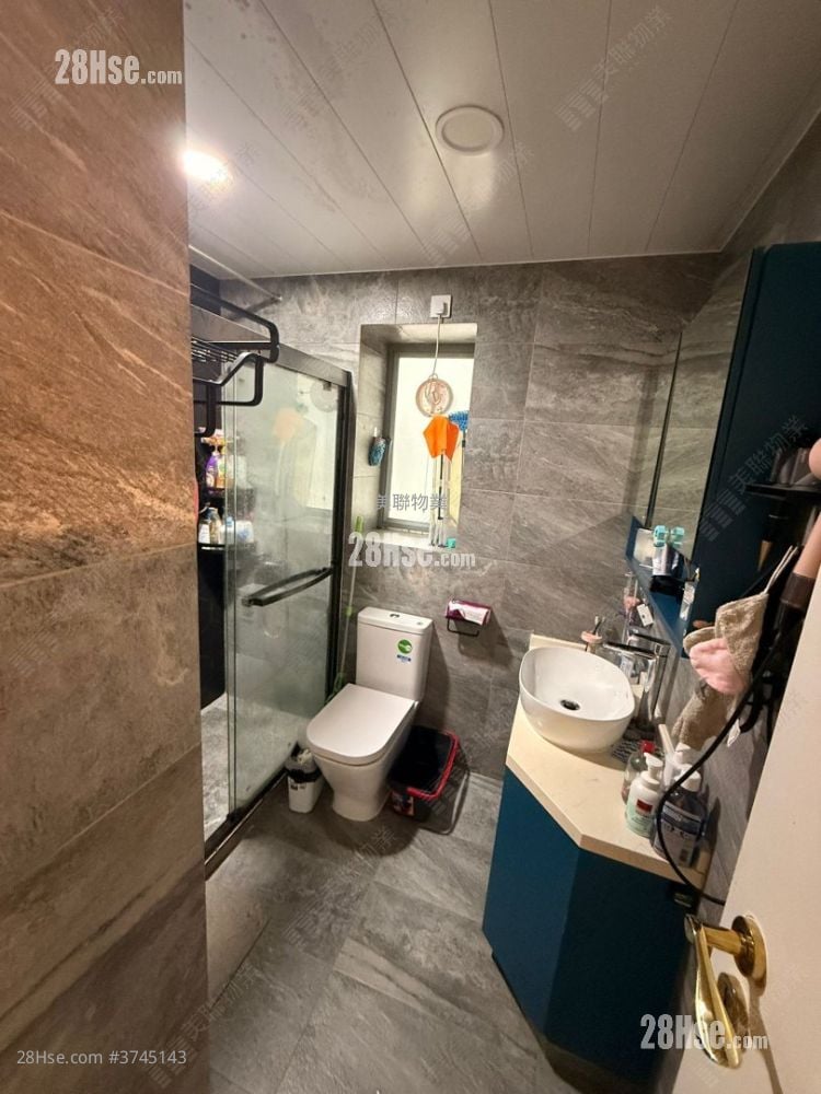 Ocean Shores Sell 2 Bedrooms , 1 Bathroom 512 ft²