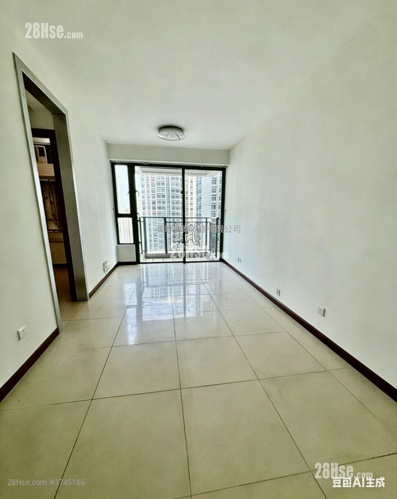 蔚藍灣畔 售盤 2 房 490 平方呎