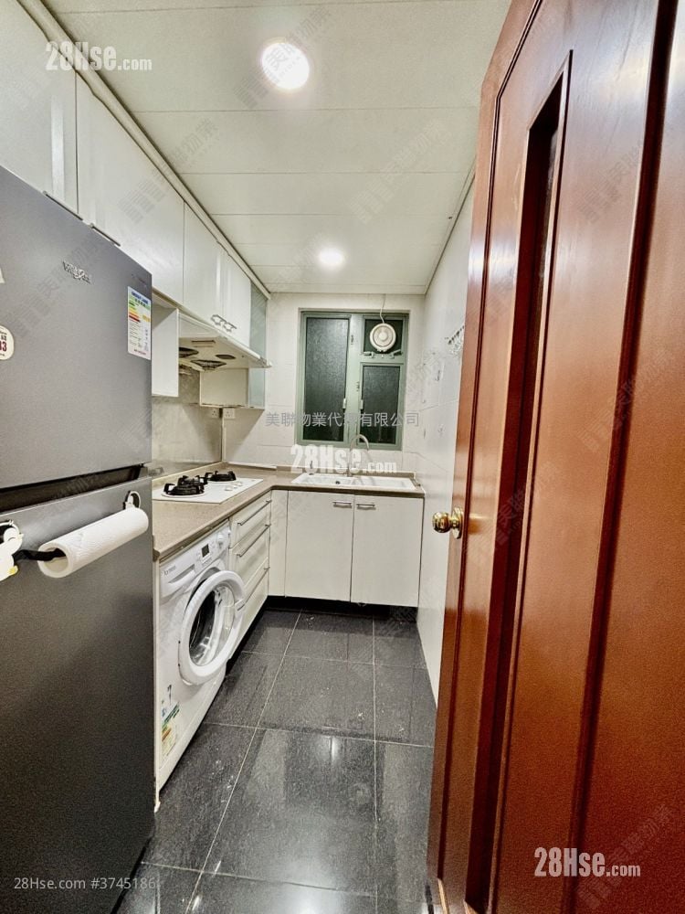 蔚藍灣畔 售盤 2 房 490 平方呎