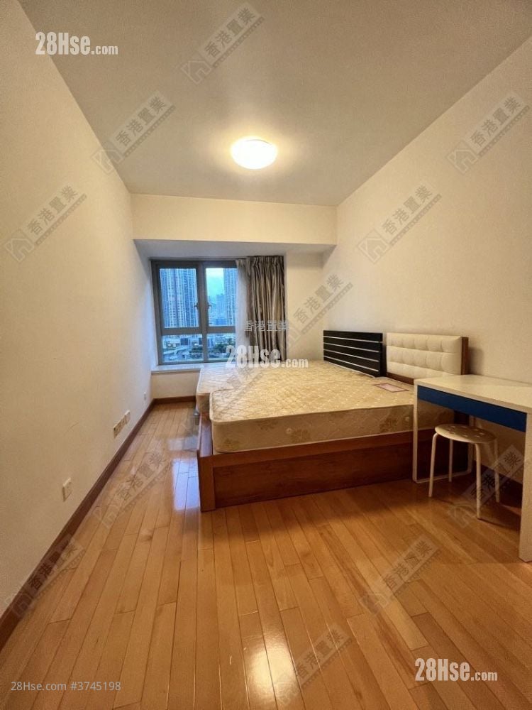 君临天下 售盘 2 房 , 1 浴室 743 平方尺