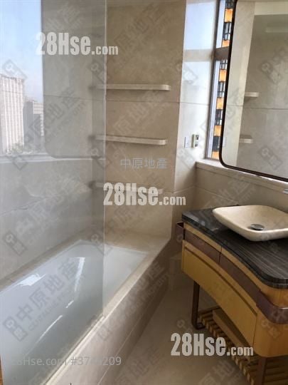 加多近山 售盤 3 房 , 2 浴室 915 平方呎