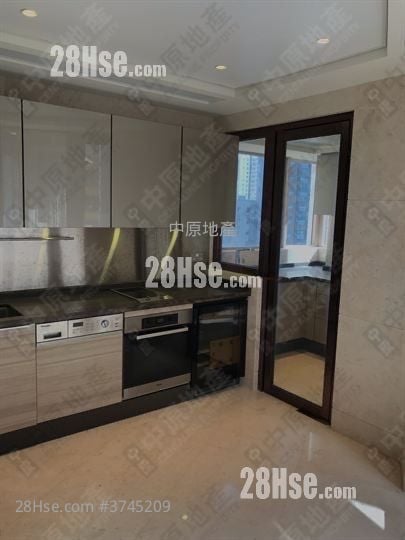 加多近山 售盤 3 房 , 2 浴室 915 平方呎