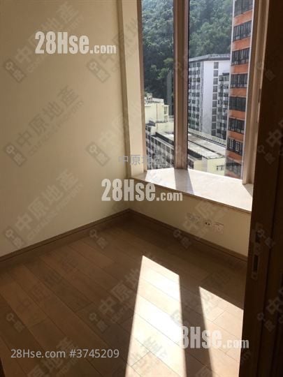 加多近山 售盤 3 房 , 2 浴室 915 平方呎