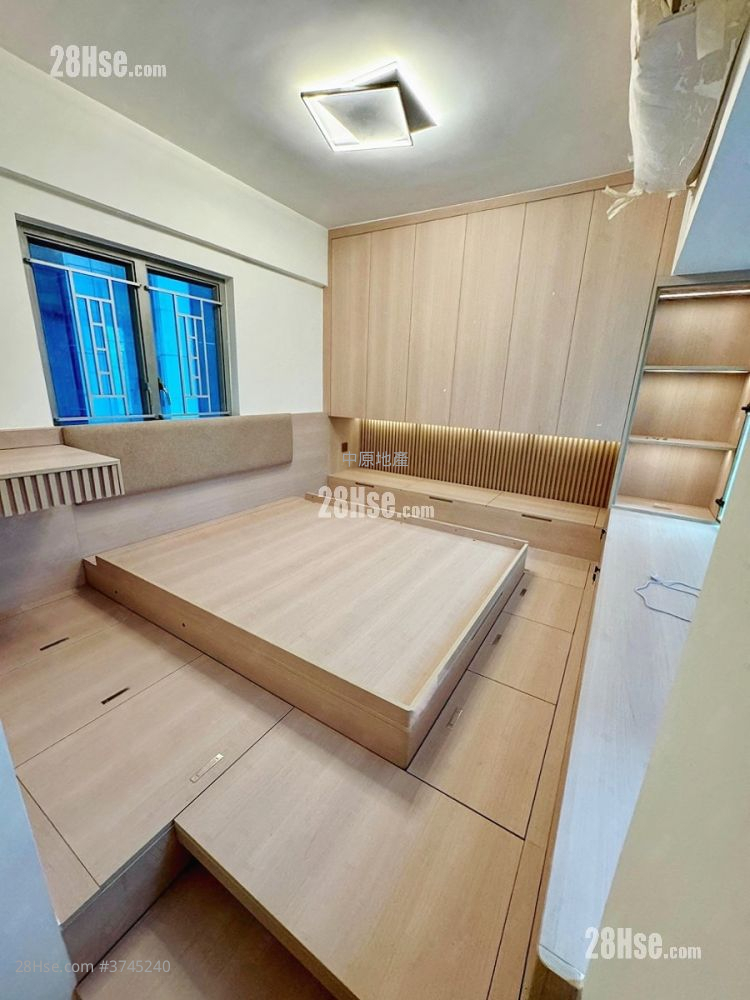 環宇海灣 售盤 3 房 , 2 浴室 686 平方呎