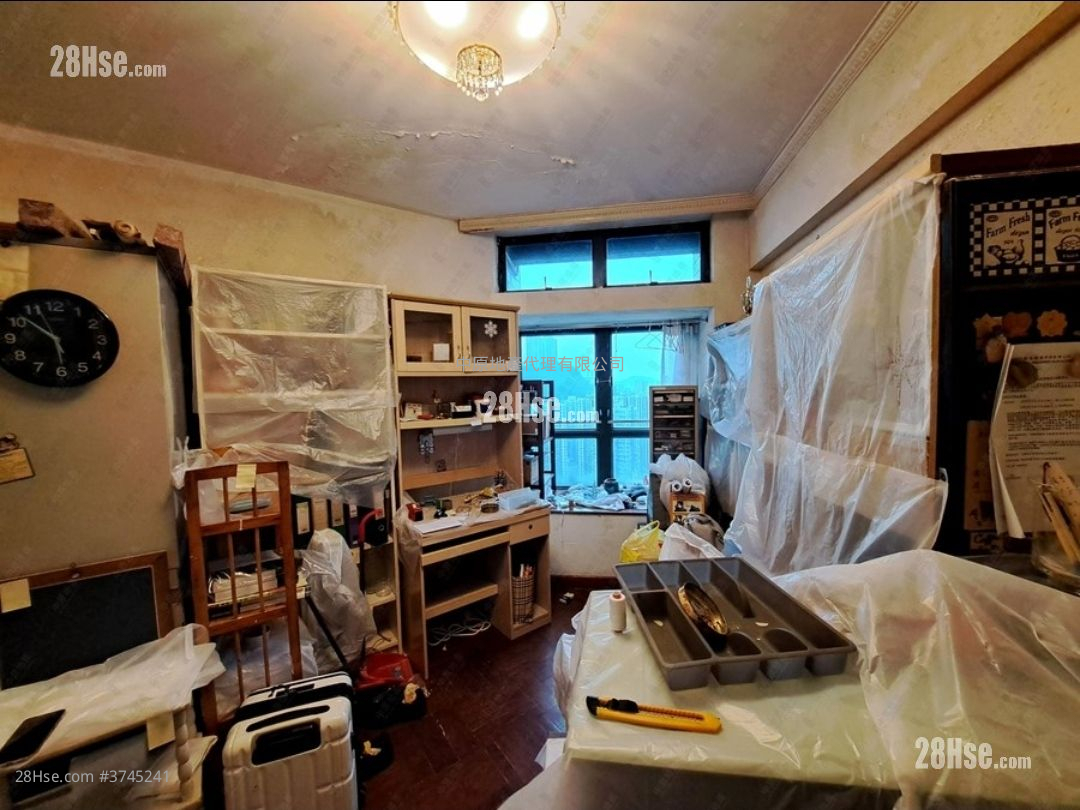 恆景花園 售盤 2 房 , 1 浴室 520 平方呎