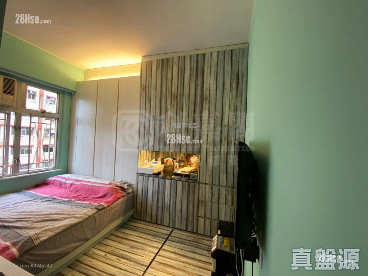 利基大廈 租盤 2 房 471 平方呎