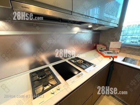 逸珑湾8 售盘 4 房 1,008 平方尺