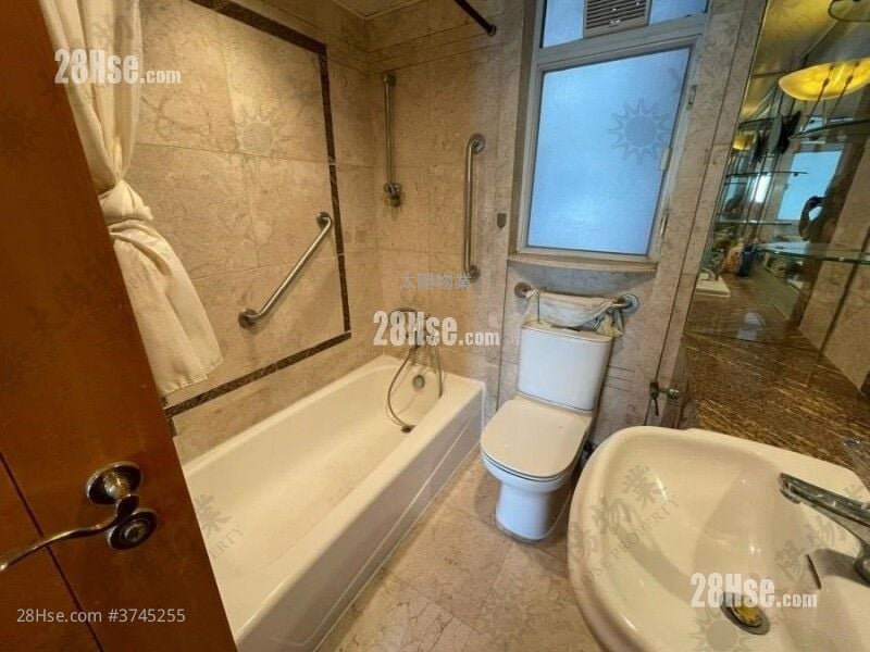 Laguna Verde Sell 4 Bedrooms 1,104 ft²