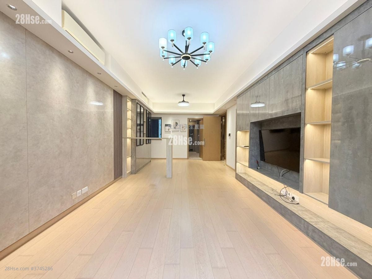 The Bloomsway Sell 5+ Bedrooms , 5+ Bathrooms 1,259 ft²