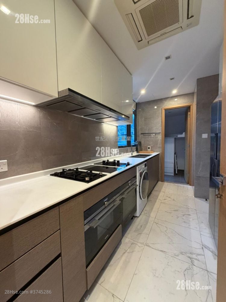 The Bloomsway Sell 5+ Bedrooms , 5+ Bathrooms 1,259 ft²