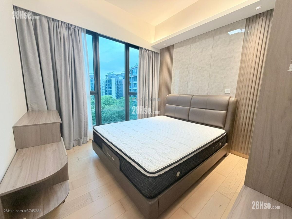 The Bloomsway Sell 5+ Bedrooms , 5+ Bathrooms 1,259 ft²