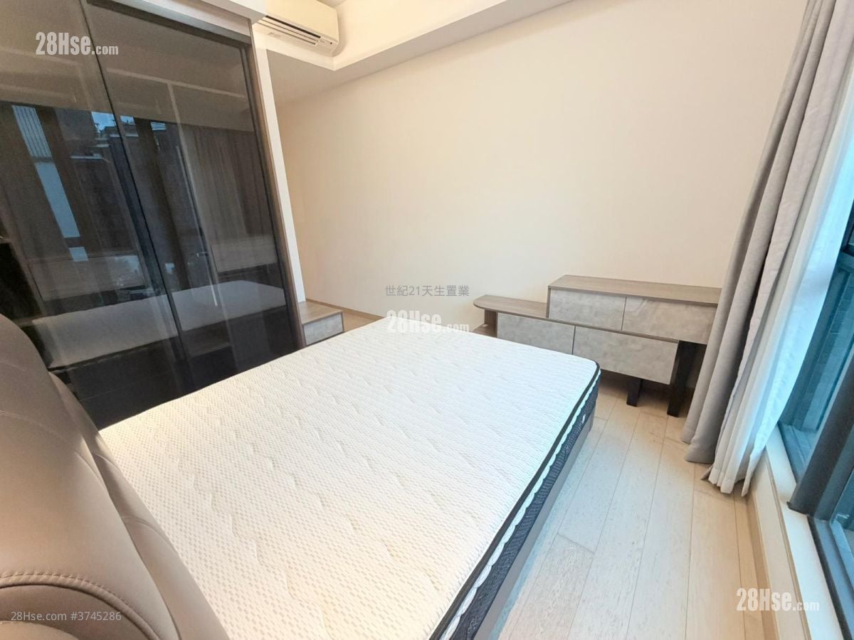 The Bloomsway Sell 5+ Bedrooms , 5+ Bathrooms 1,259 ft²