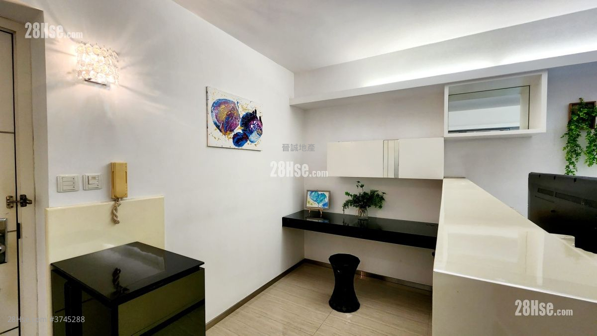 爱琴海岸 售盘 3 房 , 2 浴室 811 平方尺