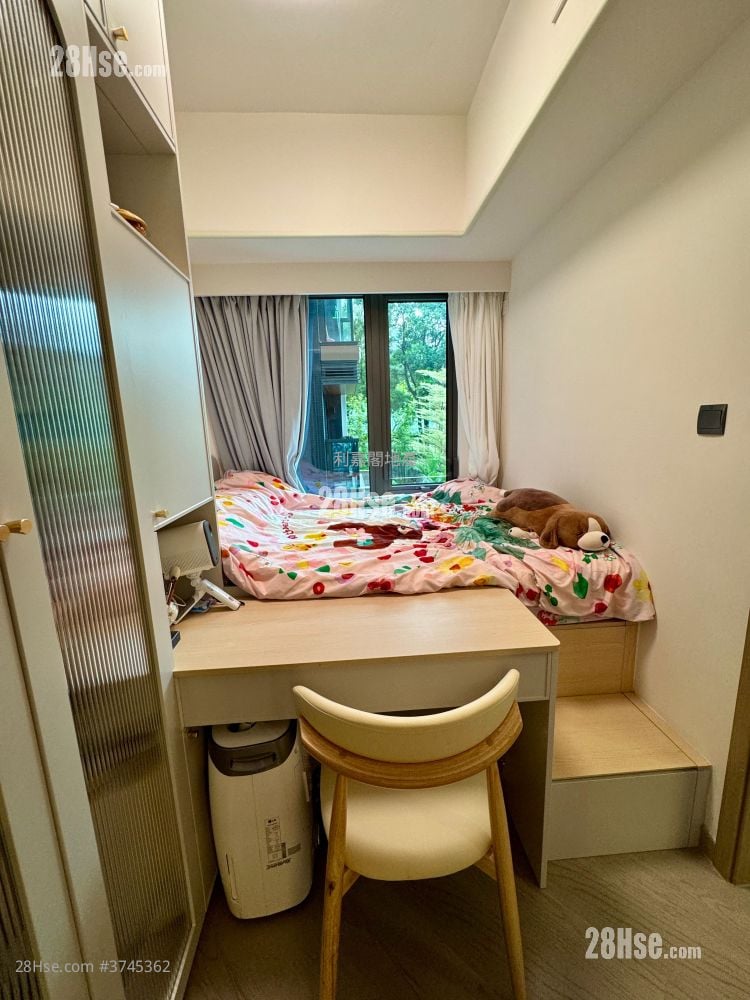 Silicon Hill Sell 1 Bedroom , 1 Bathroom 293 ft²