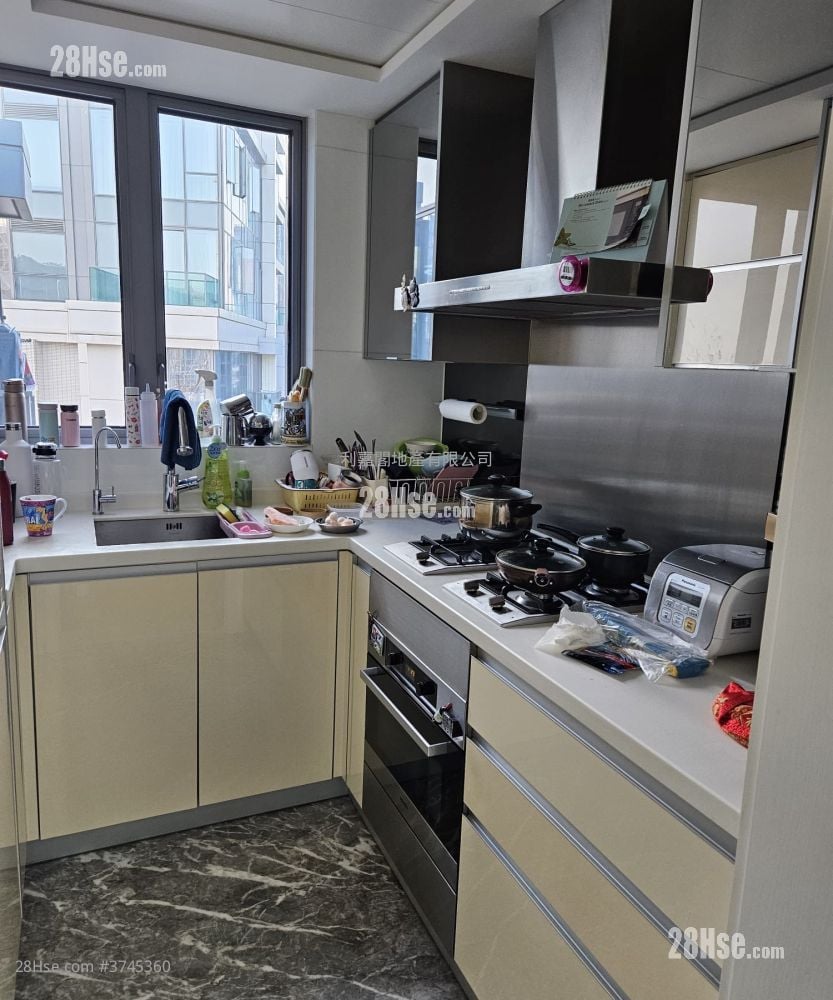 尔峦 售盘 2 房 , 2 浴室 649 平方尺