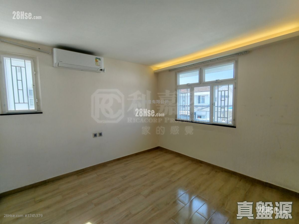 錦繡花園 售盤 3 房 848 平方呎