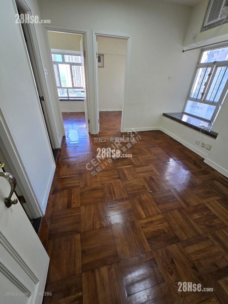 Sunshine City Sell 2 Bedrooms , 1 Bathroom 337 ft²