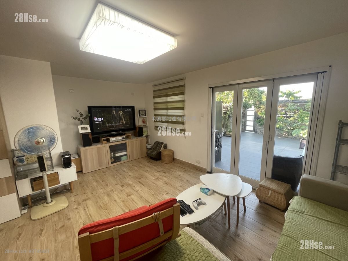 锦绣花园 售盘 3 房 1,035 平方尺