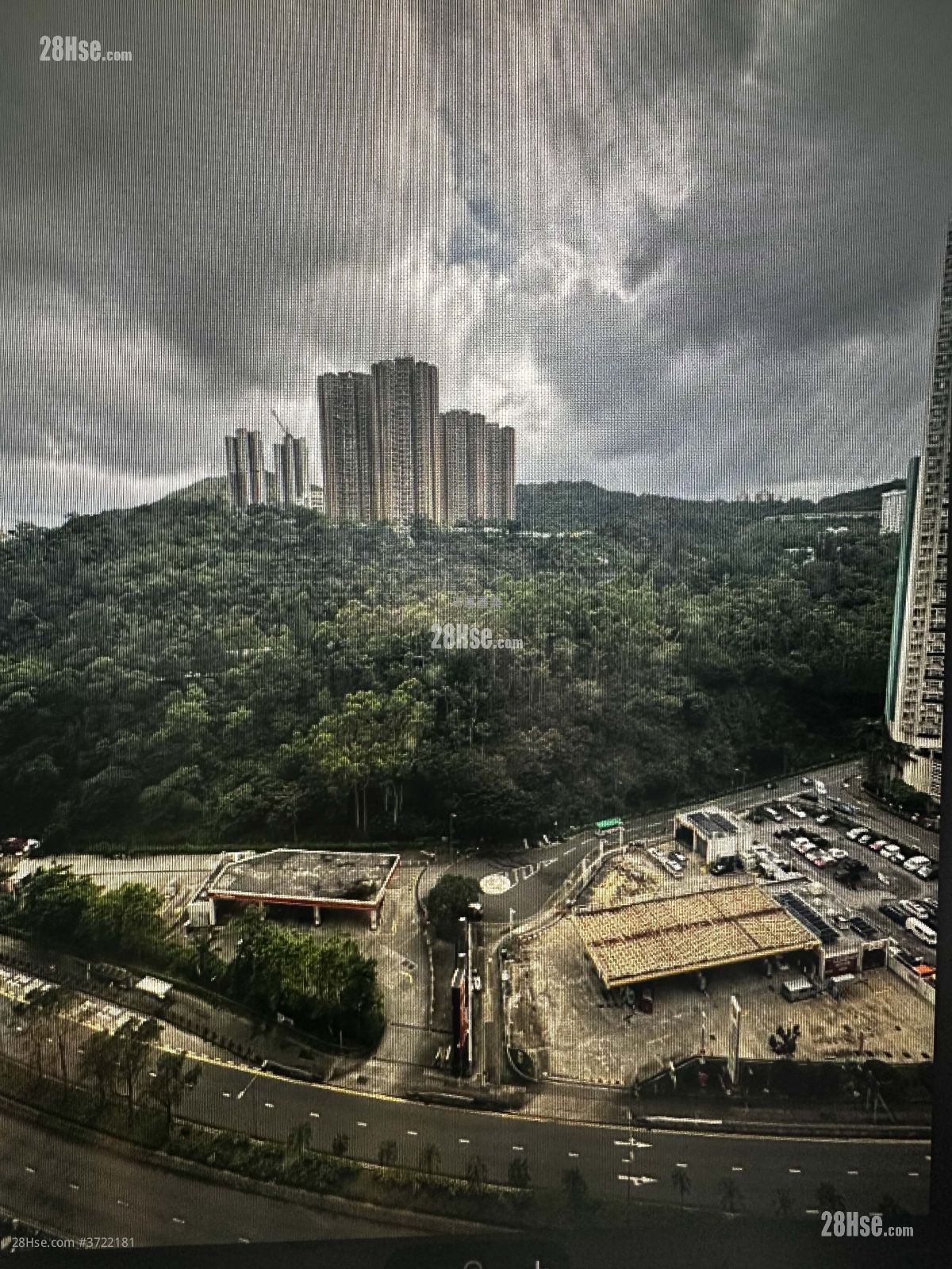 茵怡花園 售盤 3 房 , 2 浴室 568 平方呎