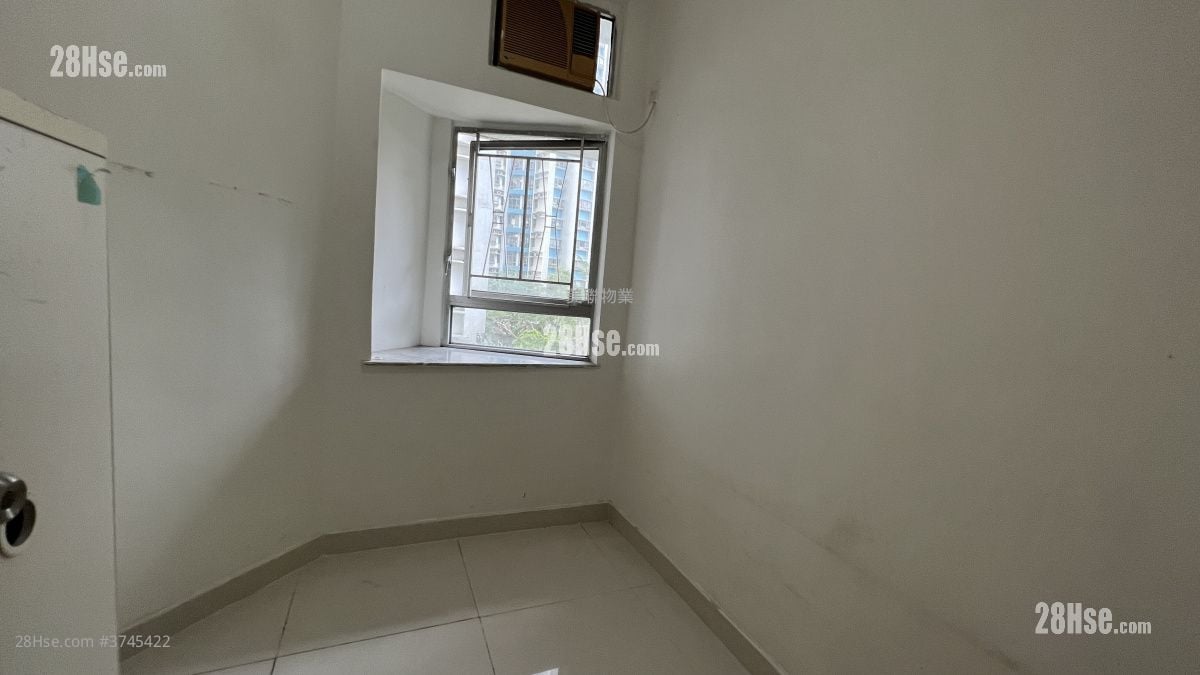 海怡半岛 售盘 3 房 , 2 浴室 633 平方尺