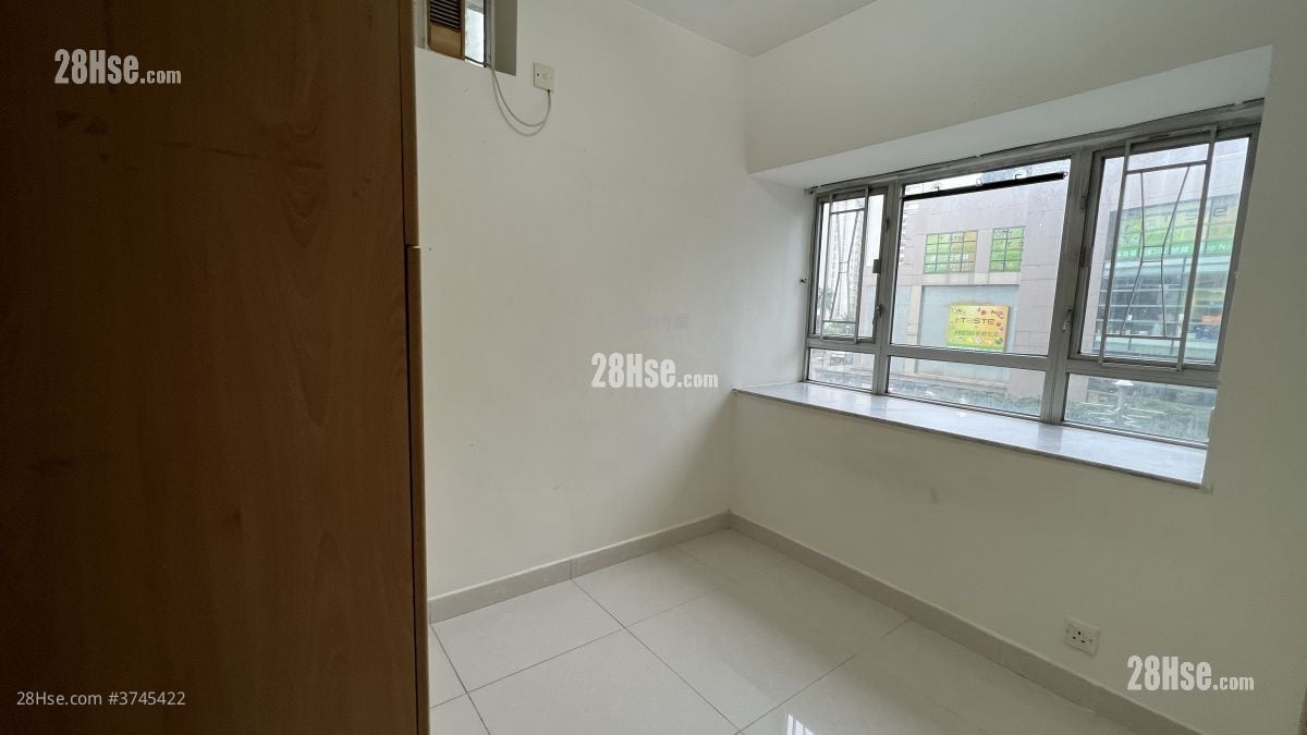 海怡半岛 售盘 3 房 , 2 浴室 633 平方尺