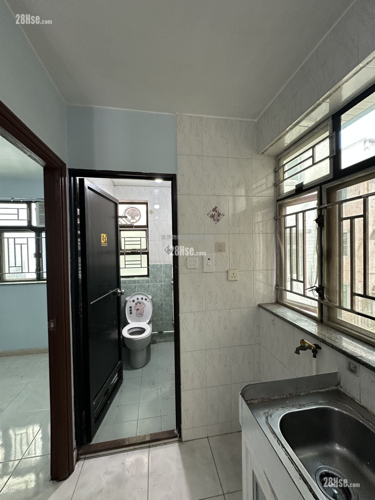 Kei Lun Wai Rental 2 Bedrooms , 1 Bathroom 320 ft²