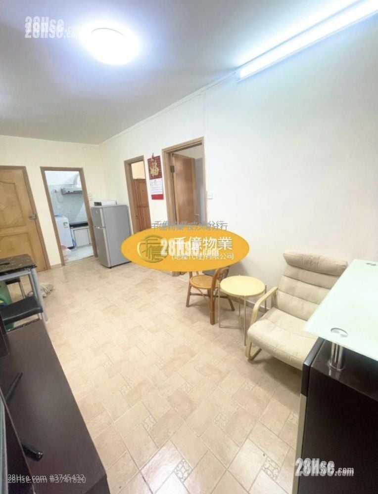 东海大厦 售盘 2 房 , 1 浴室 389 平方尺