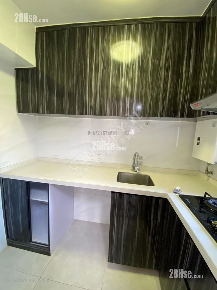 沙田第一城 售盘 3 房 , 1 浴室 451 平方尺