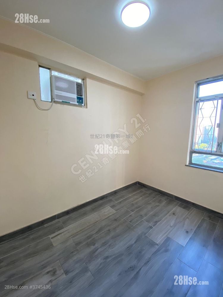 沙田第一城 售盘 3 房 , 1 浴室 451 平方尺