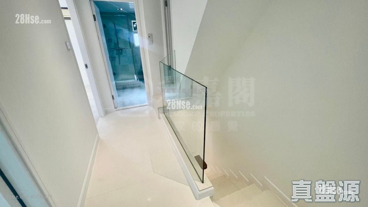 锦绣花园 售盘 3 房 1,035 平方尺