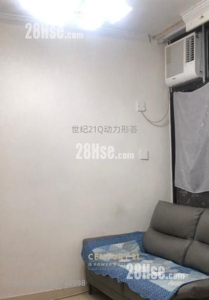 Shaukeiwan Plaza Sell 2 Bedrooms , 1 Bathroom 361 ft²