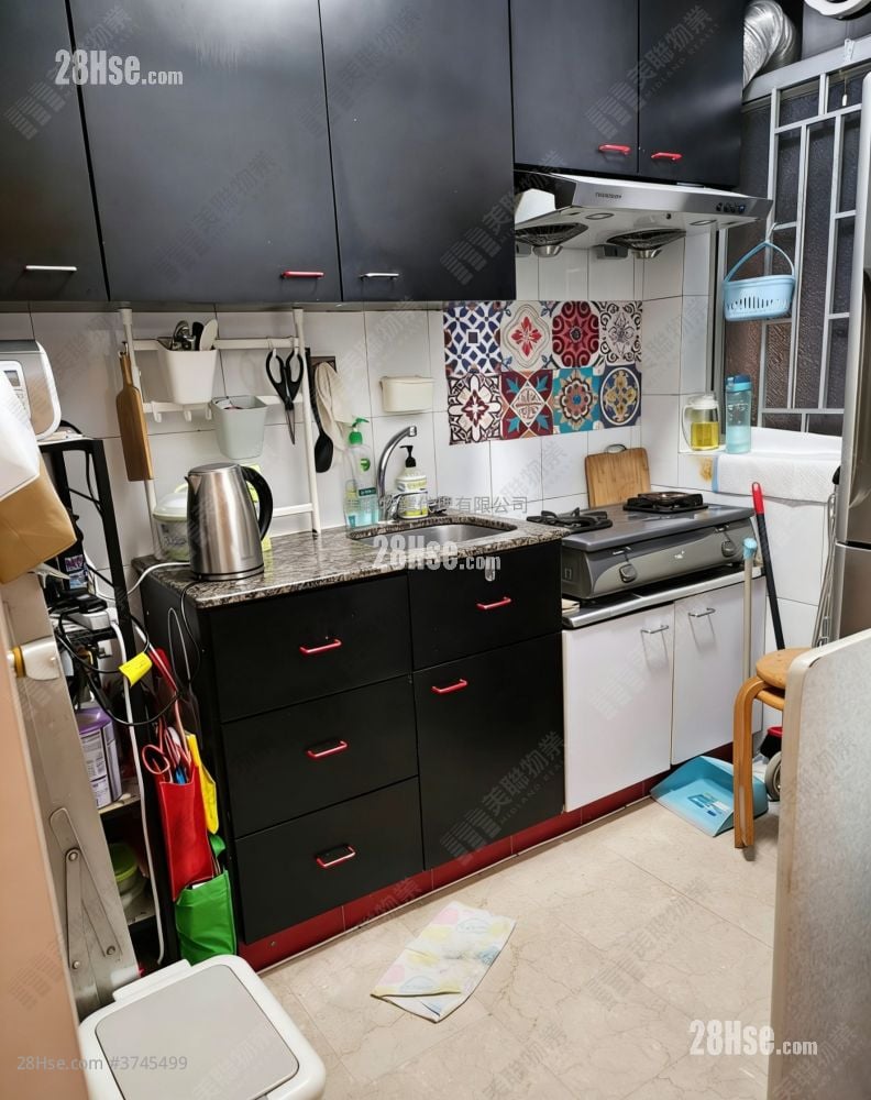 Pierhead Garden Sell 2 Bedrooms 521 ft²